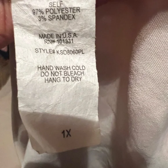 Charlotte Russe 1X Plus size one shoulder floral ruffle dress. - Picture 3 of 4